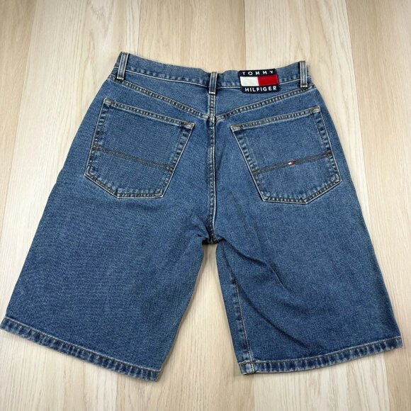 Tommy Hilfiger Mens Denim Blue Mid Rise Flat Front Preppy Bermuda Shorts Size 31 - Picture 1 of 16